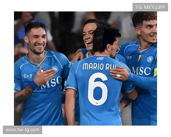 科莫对阵佛罗伦萨星光焦点之战