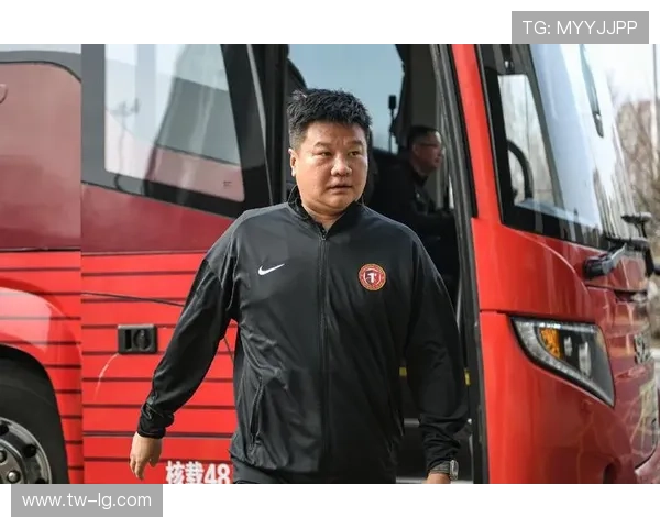 李金羽赛前现身两小时后被解职